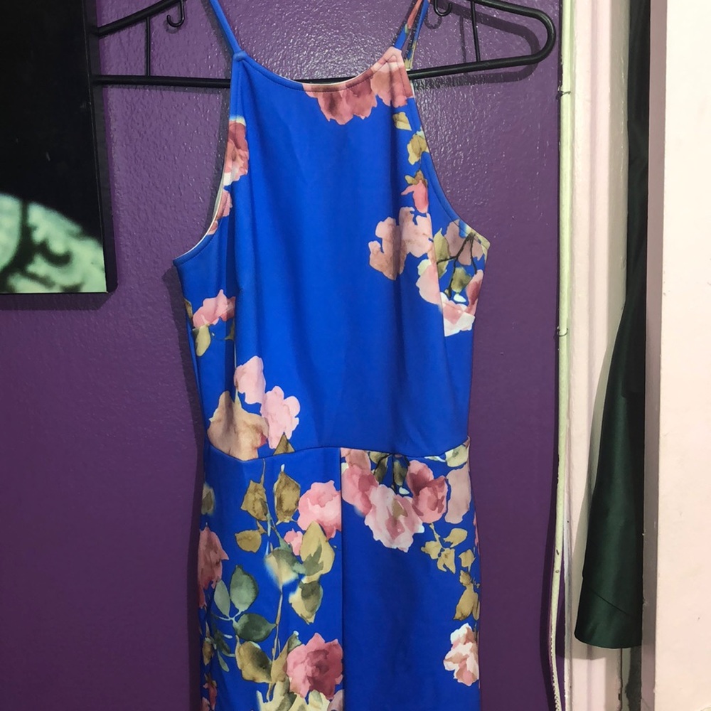 Blue Dress With Flower Detailing